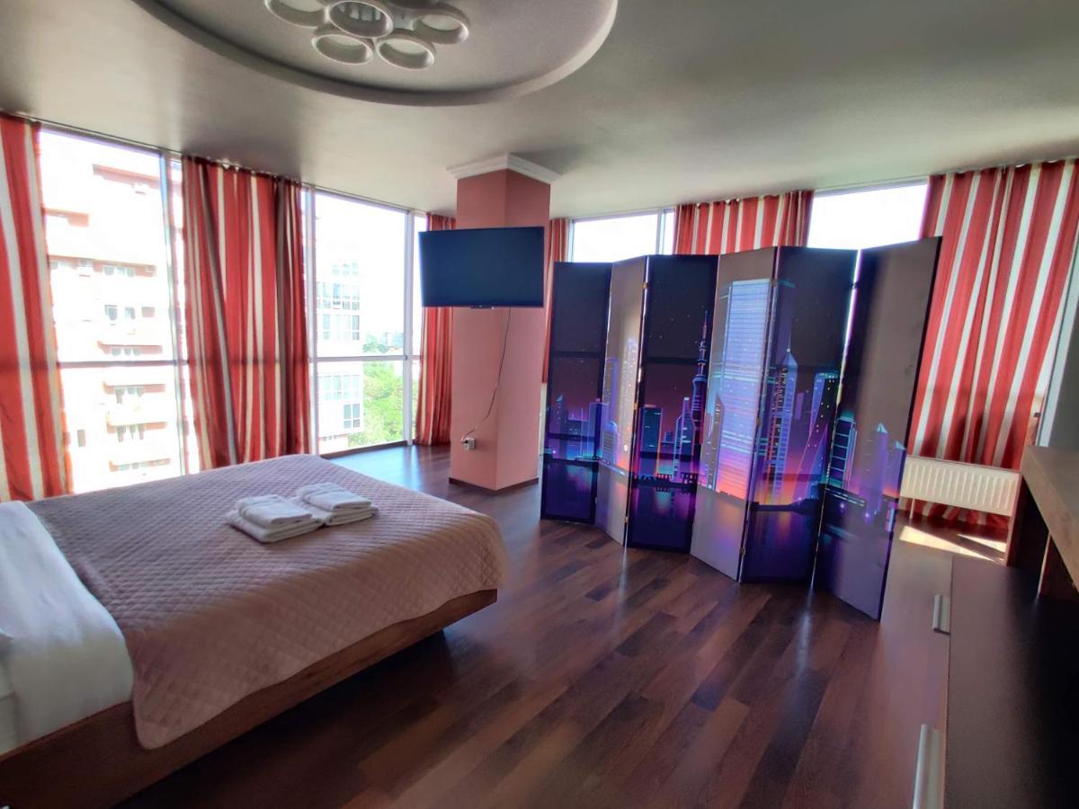 Micromegas Apartments Chernivtsi Exterior photo